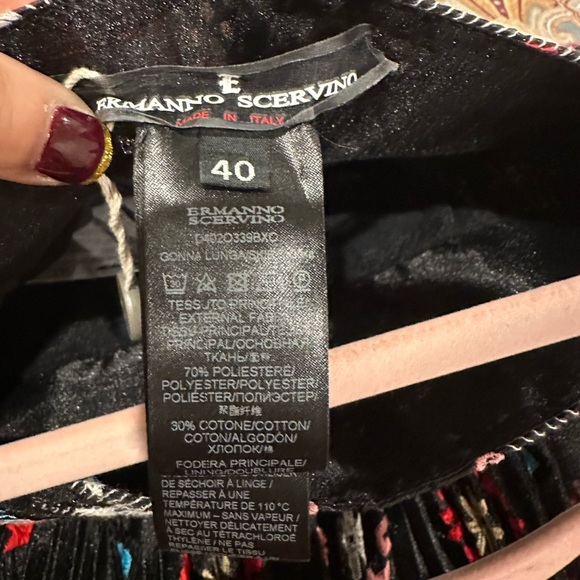 ERMANNO SCERVINO
Pleated Patterned Maxi Skirt Euro 40 - Picture 4 of 13